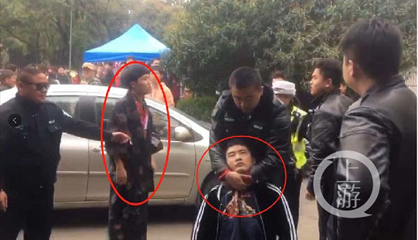  紫百合青年军掀翻领头羊  